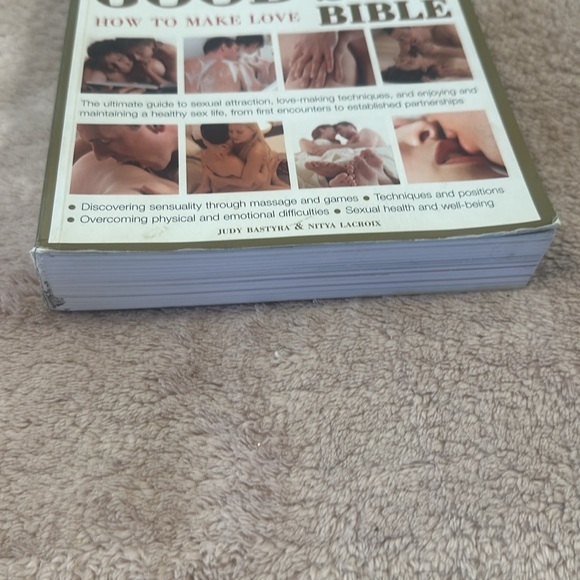 Educational Book…The Good Sex Bible pre-owned - Picture 4 of 12